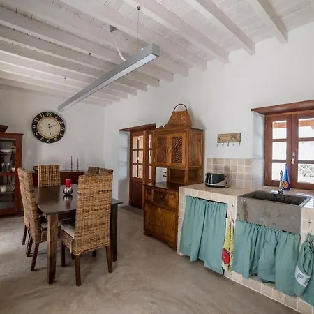 Lightbooking Lanzarote Holiday home Haria