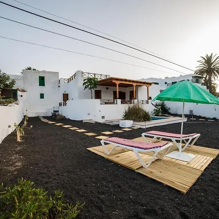 Holiday home Lightbooking Lanzarote Haria